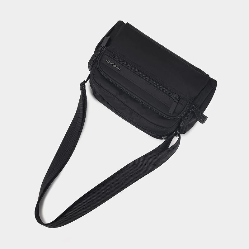 Black Women's Hedgren Emily Crossbody Bags | YFO9177TJ