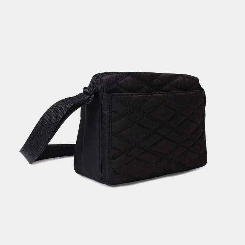 Black Women's Hedgren Quilted Eye Rfid Medium Shoulder Bags | TLO570JG