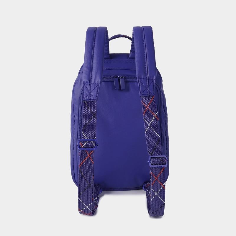 Royal Blue Women's Hedgren Vogue Backpacks | QCK9999SA