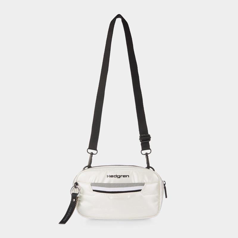 White Women's Hedgren Snug Belt Bags | ALF9752XL